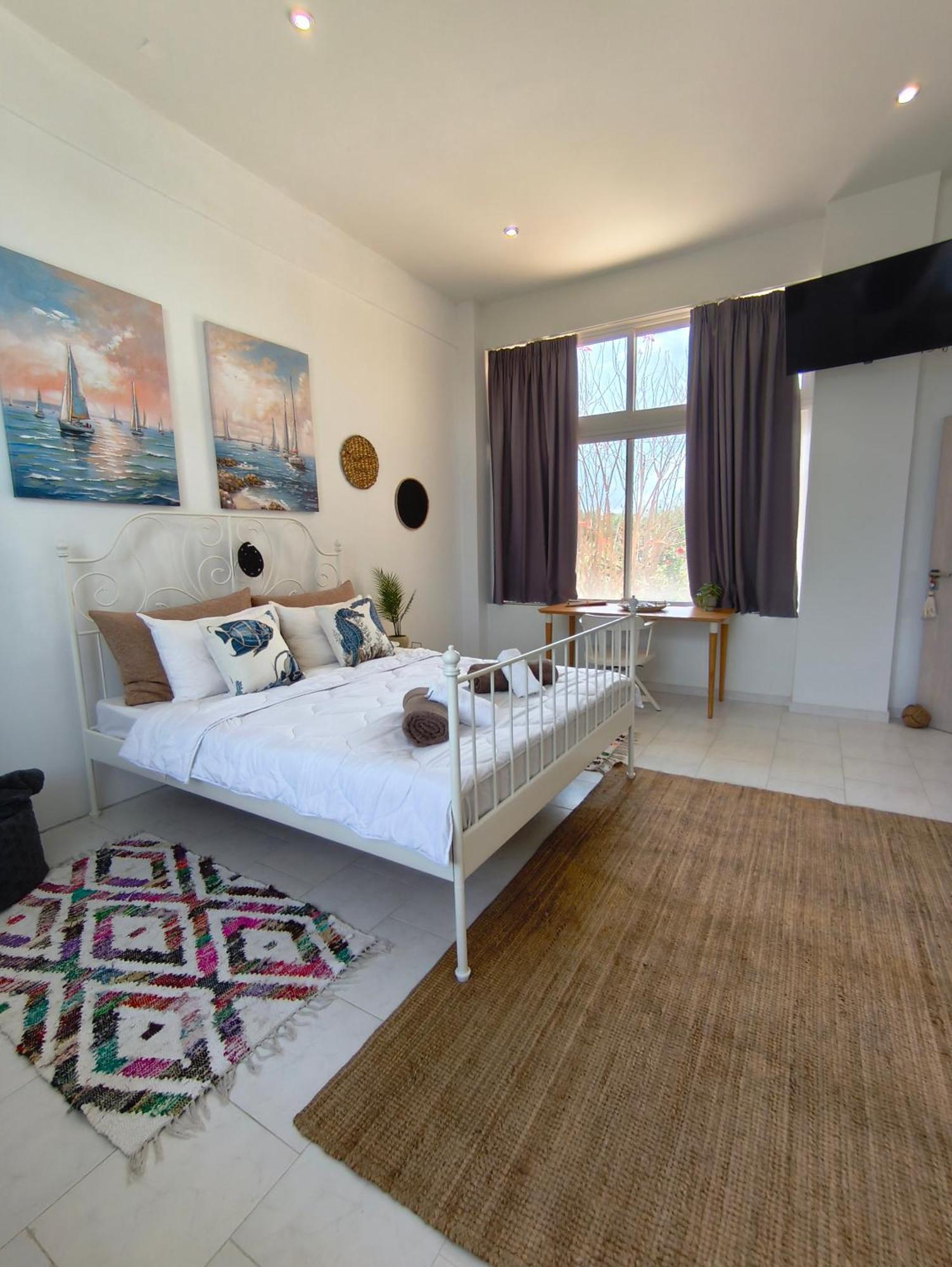 Semesterbostad Spacious House